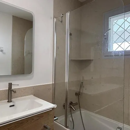 Beautiful House With Pool Terraces And Garden Semesterbostad Saint Aygulf